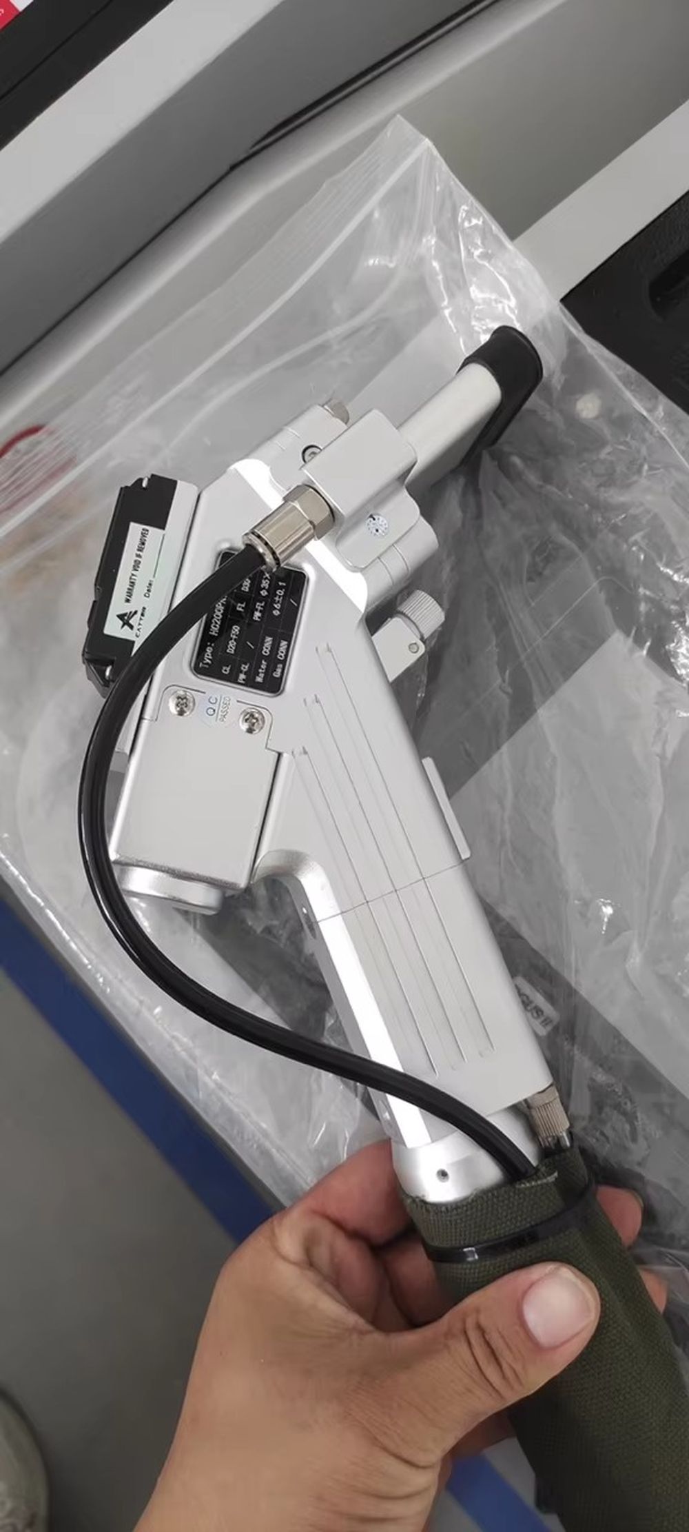 Máquina de Limpeza a Laser de  - Industrial Laser Cleaning Equipment avaliação e preço