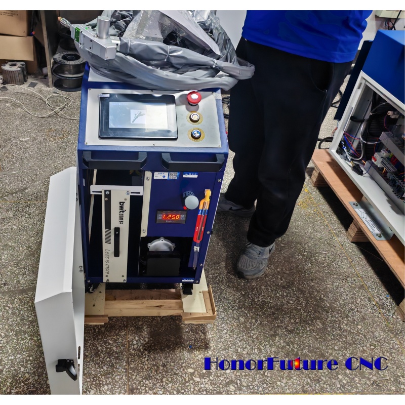 Máquina de Limpeza a Laser de  - Industrial Laser Welding Machine avaliação e preço
